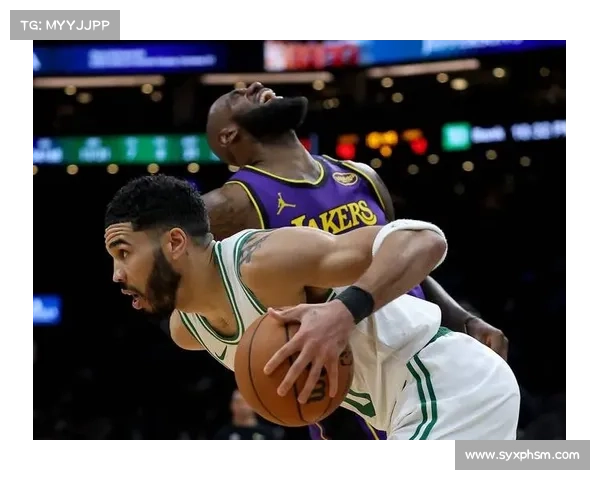NBA历史上那些经典假摔:科比变身滑翔机 AK47假摔并发射 NBA历史上那些经典假摔:科比变身滑翔机 AK47假摔并发射